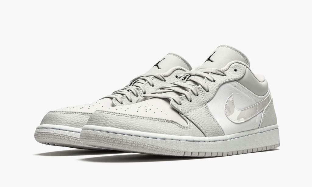 "White Camo" Air Jordan 1 Low - product image from the listing.
