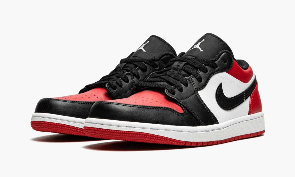 Bred Toe - Air Jordan 1 Low - product image from the listing.