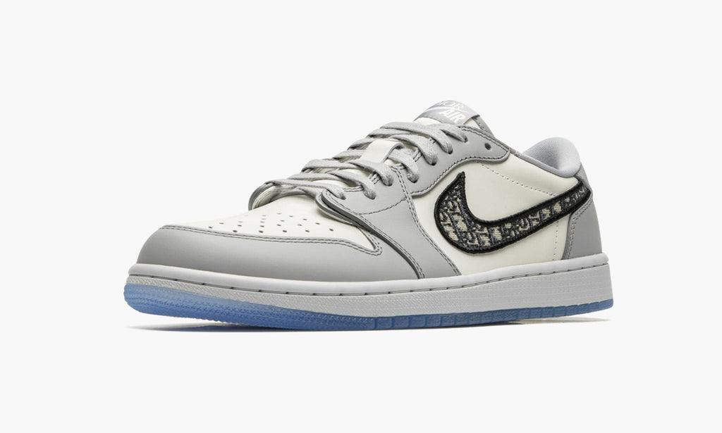 Dior - Air Jordan 1 Low - product photo shown in the listing for this item.