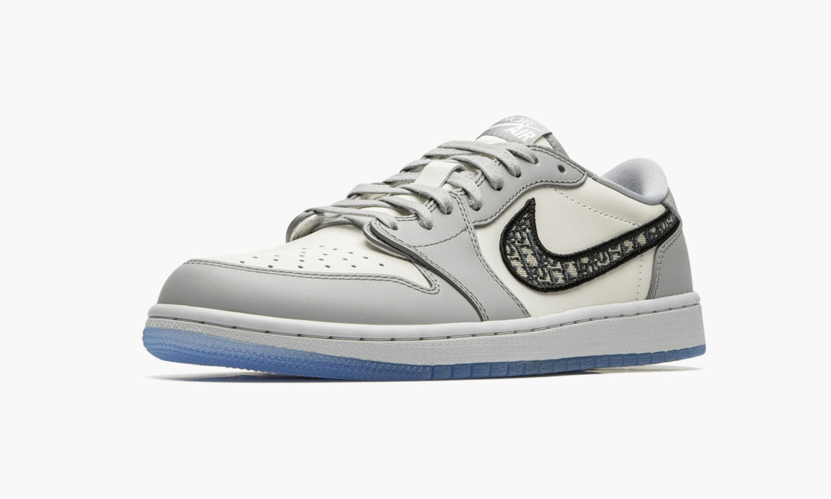 Dior - Air Jordan 1 Low - product photo shown in the listing for this item.
