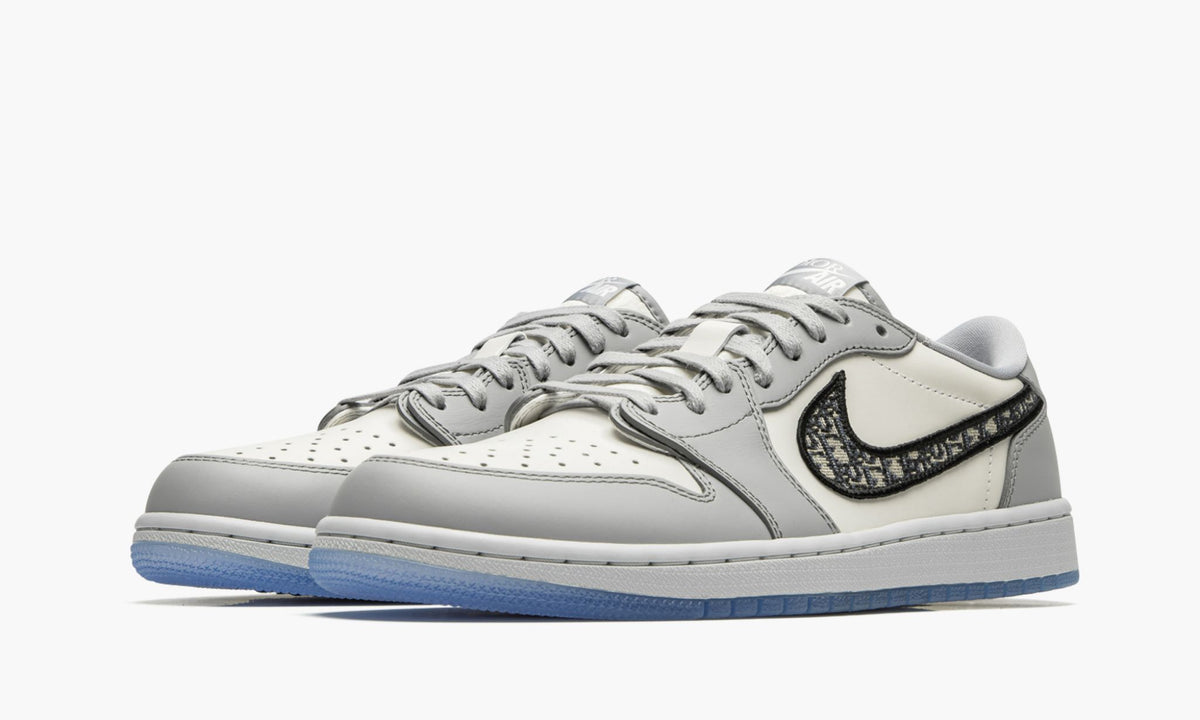 Dior - Air Jordan 1 Low - product photo shown in the listing for this item.