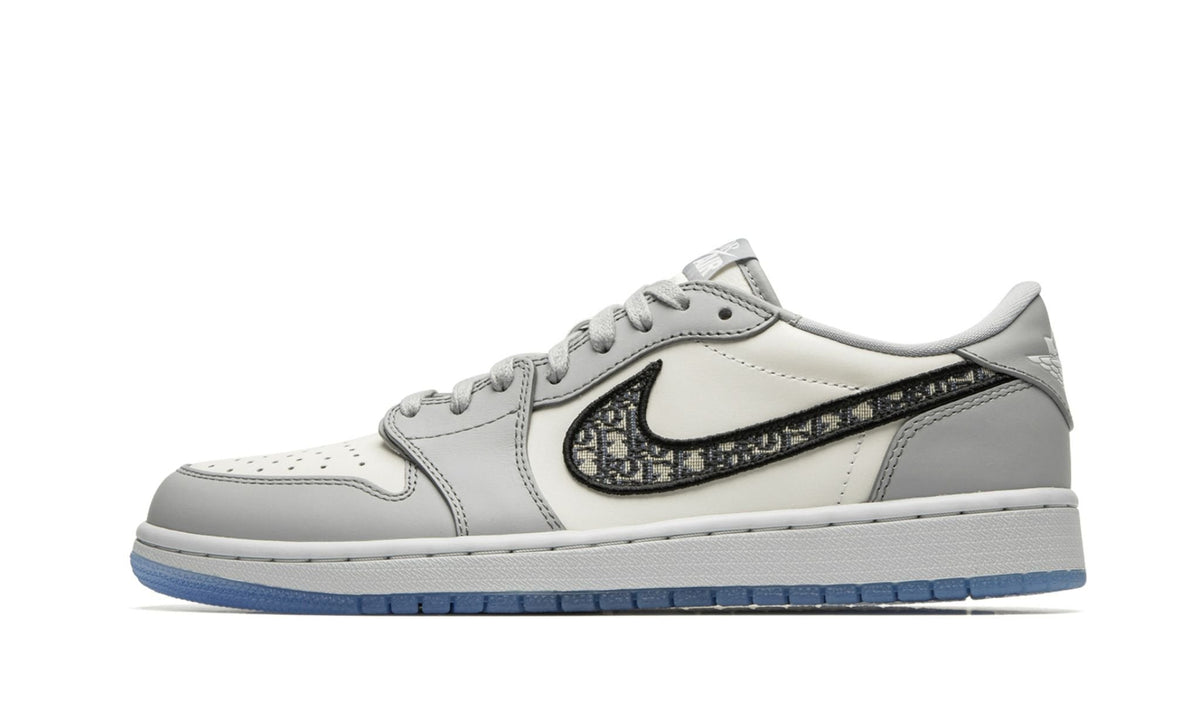 Dior - Air Jordan 1 Low - product photo shown in the listing for this item.