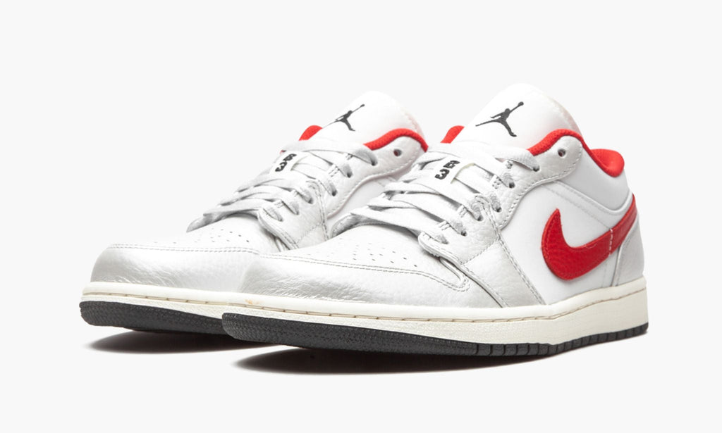PRM Night Track - Air Jordan 1 Low - product image from the listing.