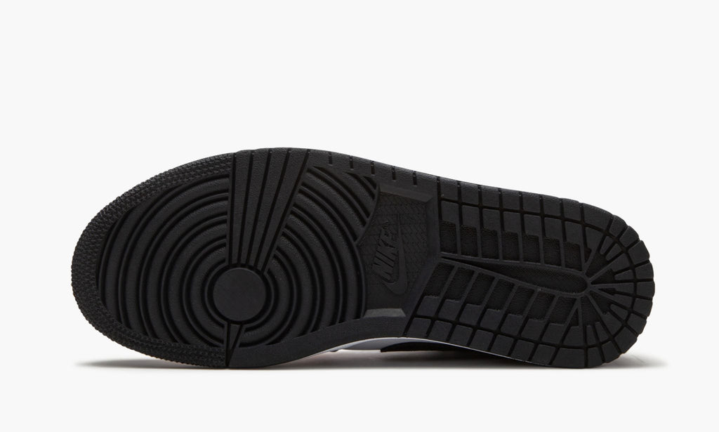 "Nothing But Net" Air Jordan 1 Low SE - product image from the listing.