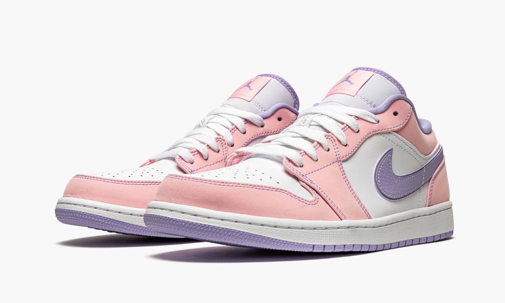 Arctic Punch - Air Jordan 1 Low SE - product image from the listing.