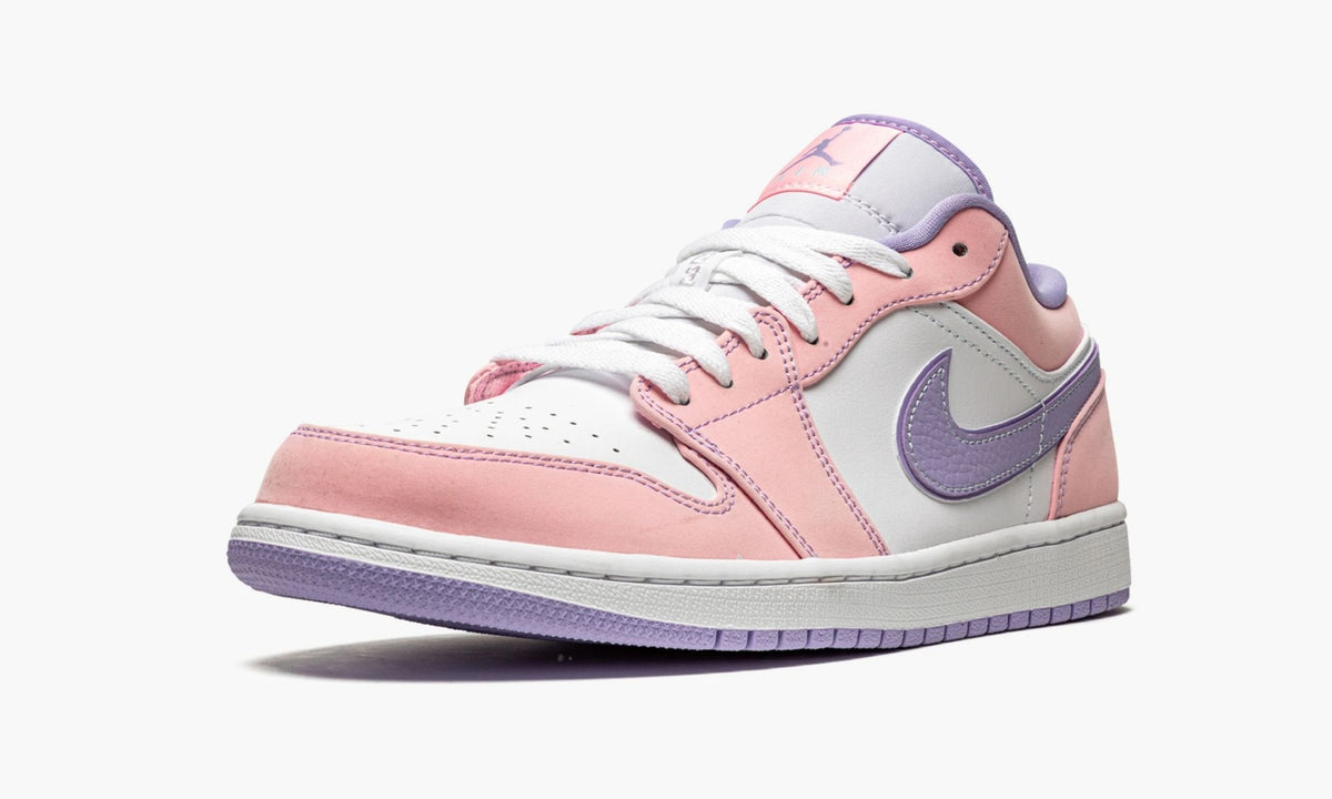 Arctic Punch - Air Jordan 1 Low SE - product image from the listing.