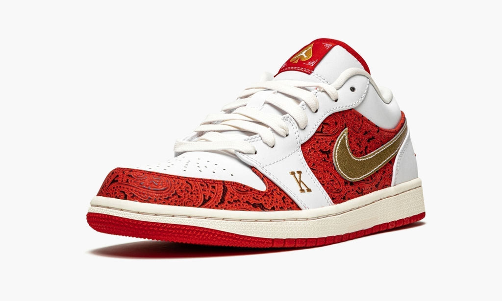 Spades - Air Jordan 1 Low SE - product image from the listing.