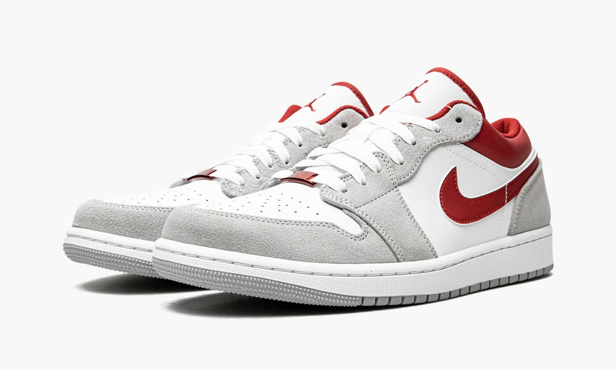 AIR JORDAN 1 LOW SE in White / Grey / Red - product image from the listing.