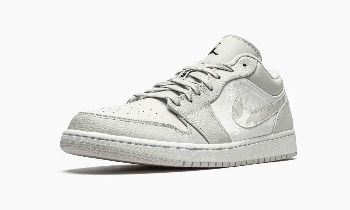 White Camo - Air Jordan 1 Low - product image from the listing.