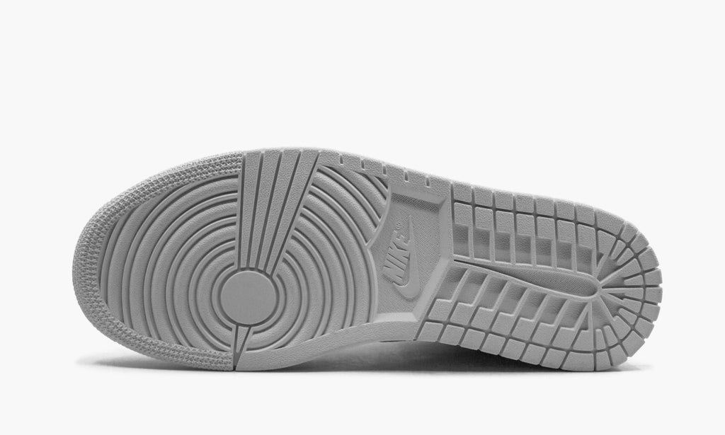 "Triple White" Air Jordan 1 Mid - product image from the listing.