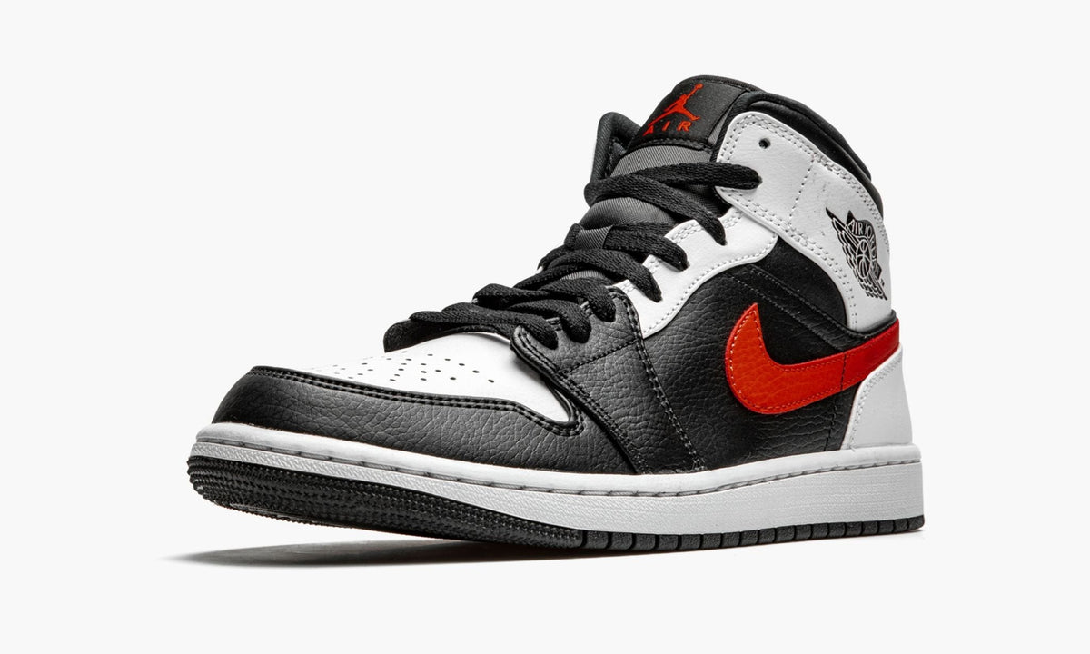 Air Jordan 1 Mid Chile in Red - product image from the listing.