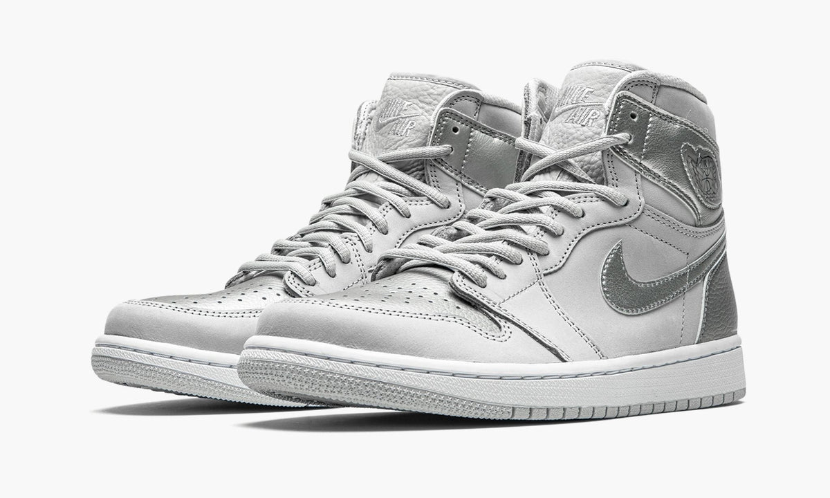 "Metallic Silver" Air Jordan 1 Retro High CO.JP - product image from the listing.