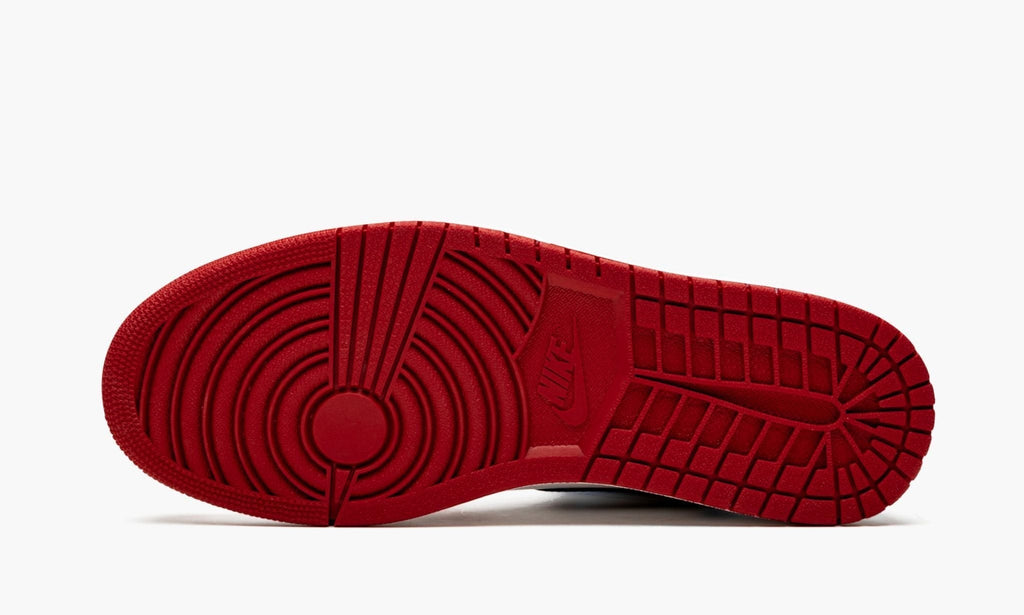 Fearless - Air Jordan 1 Retro High Les Twin - product image from the listing.