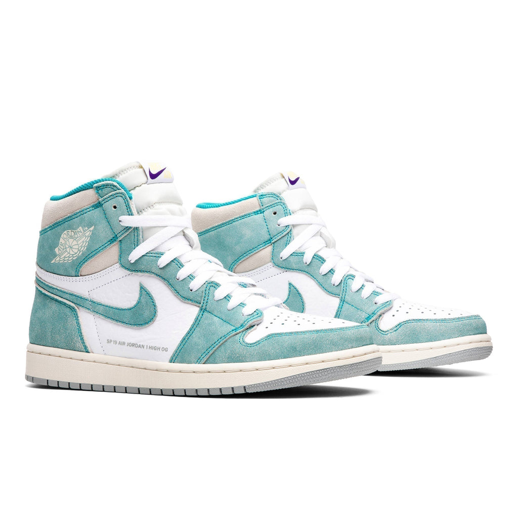 "Turbo Green" Air Jordan 1 Retro High OG 555088-311 - product image from the listing.