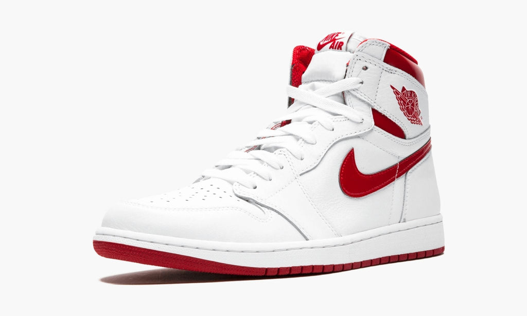 "Metallic Red" Air Jordan 1 Retro High OG - product image from the listing.