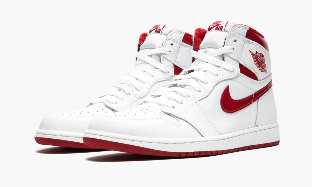 "Metallic Red" Air Jordan 1 Retro High OG - product image from the listing.
