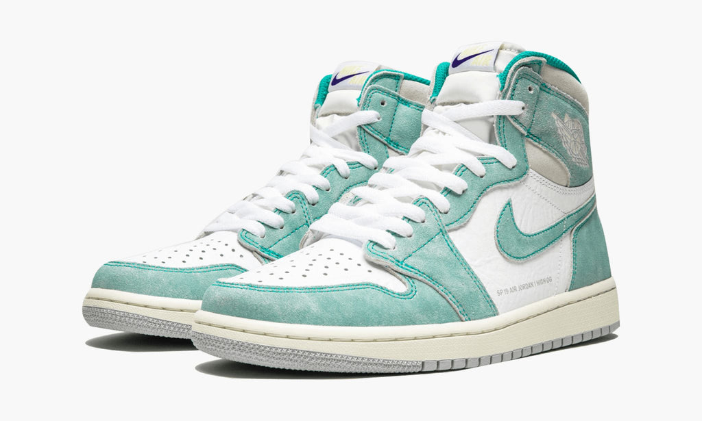 "Turbo Green" Air Jordan 1 Retro High OG - product image from the listing.