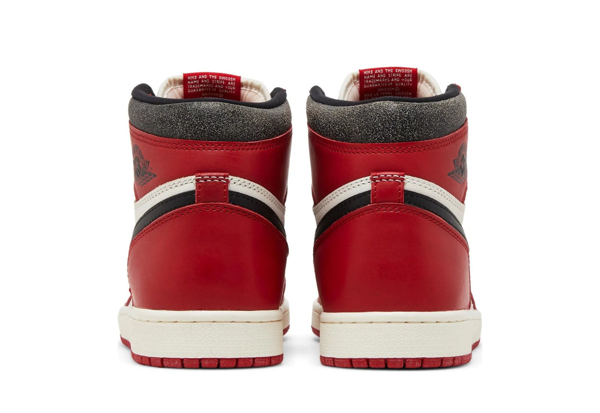 Chicago - Air Jordan 1 Retro High OG - product image from the listing.