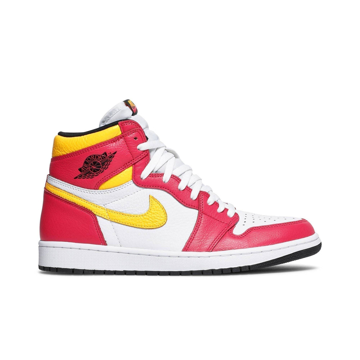 Air Jordan 1 Retro High OG Light Fusion in Red 555088-603 - product image from the listing.