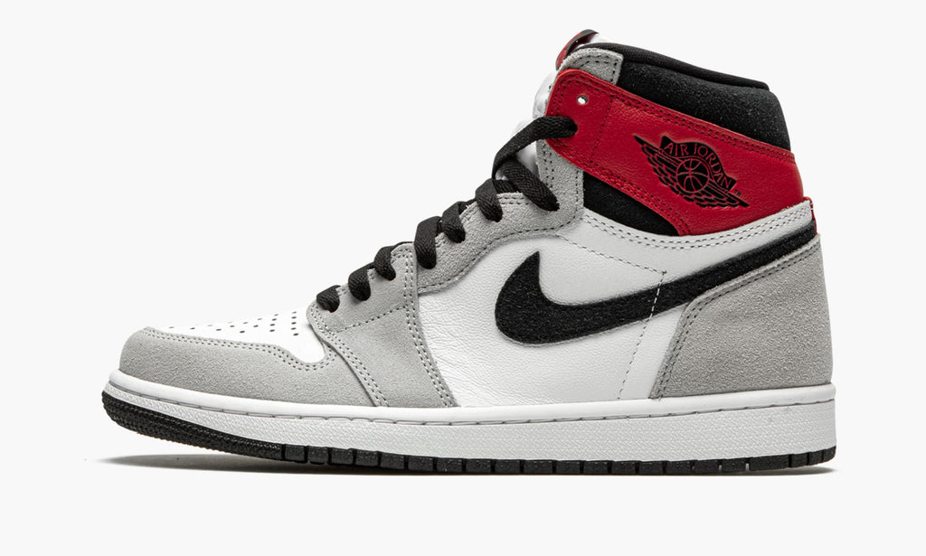 Air Jordan 1 Retro High OG in Light Smoke Grey - product image from the listing.