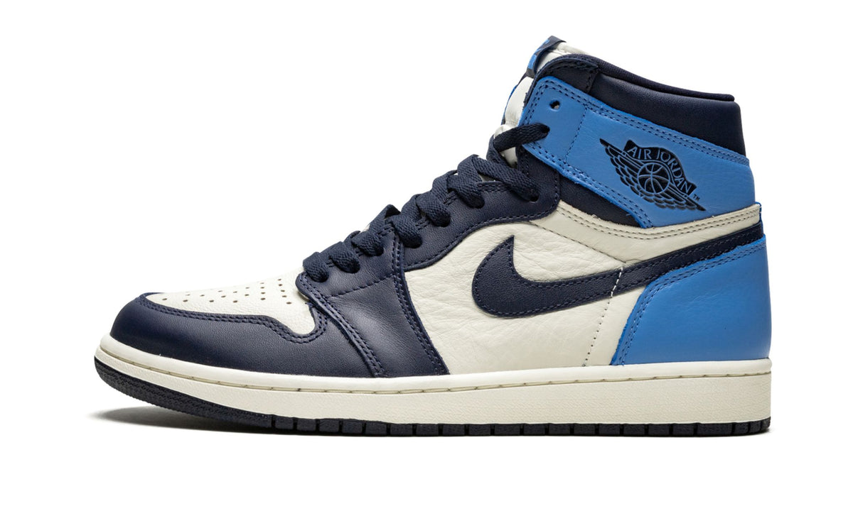 Air Jordan 1 Retro High OG Obsidian/University in Blue - product image from the listing.