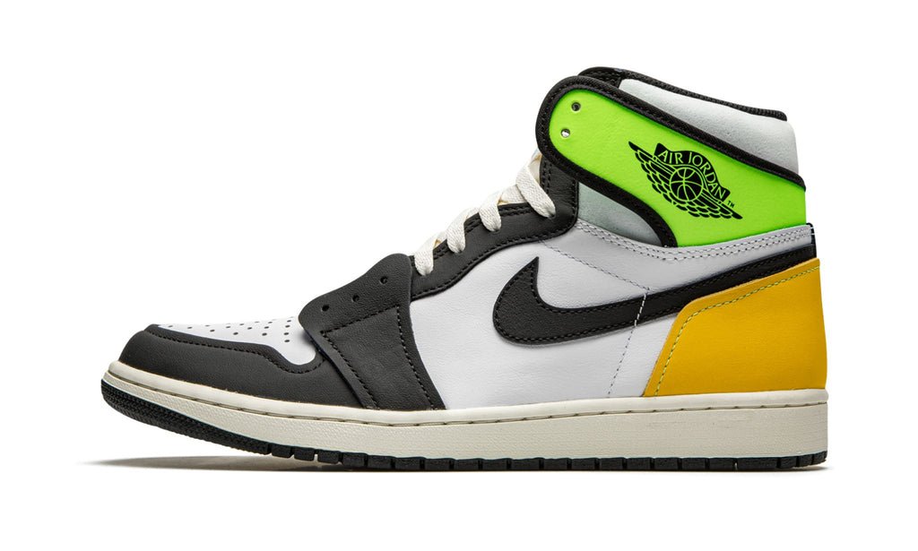 Air Jordan 1 Retro High OG in Volt Gold - product image from the listing.