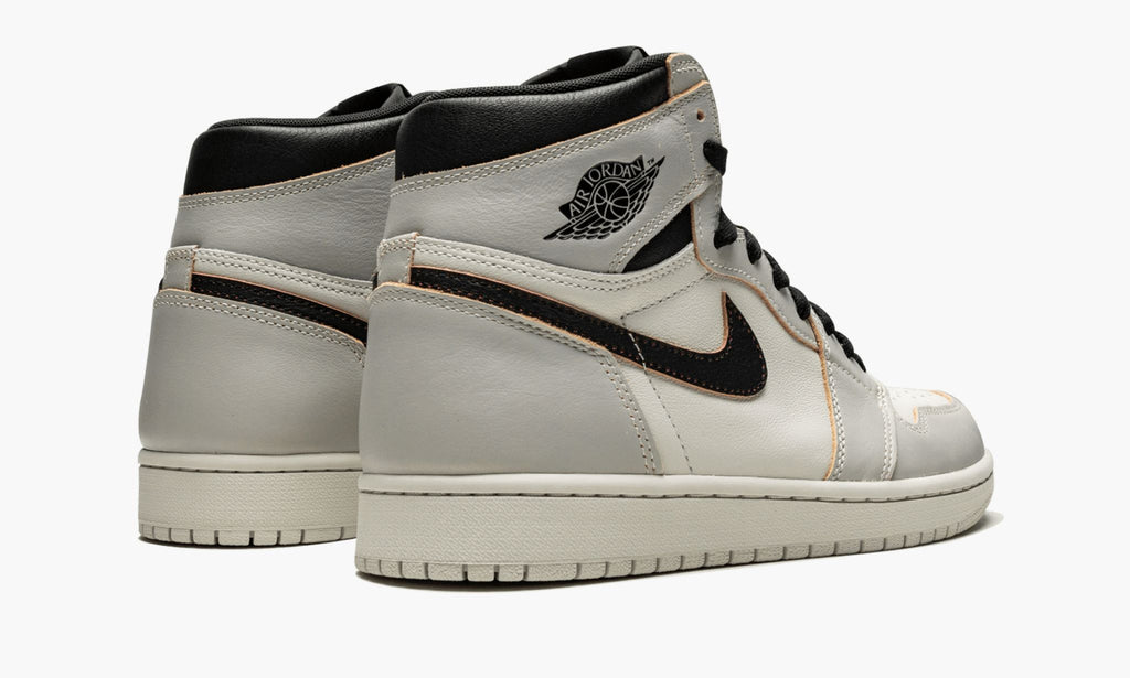 "NYC to Paris" Air Jordan 1 SB Retro High OG - product image from the listing.