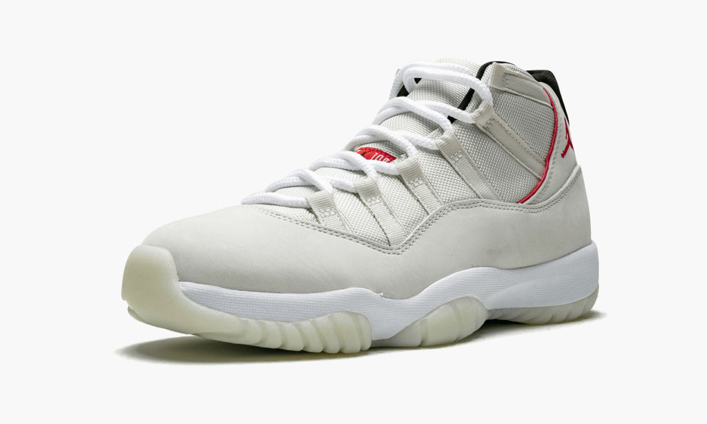 "Platinum Tint" Air Jordan 11 Retro - product image from the listing.