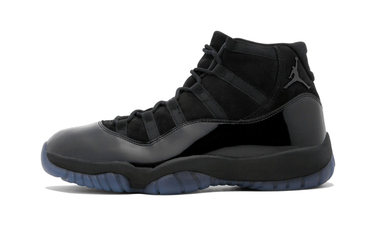 Cap & Gown - Air Jordan 11 Retro - product image from the listing.