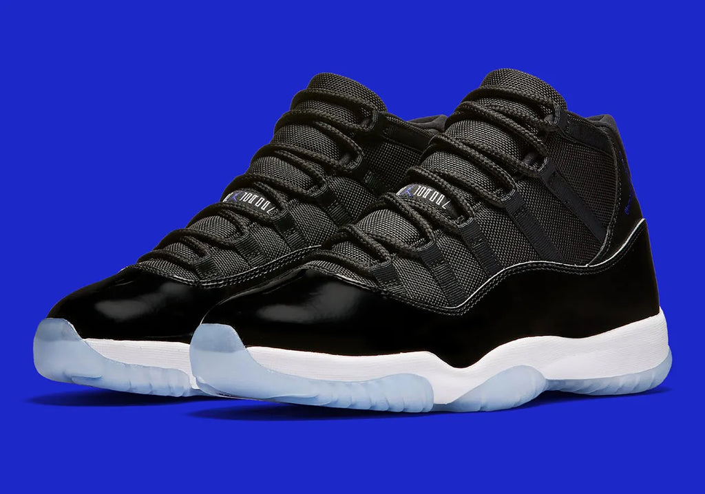 "Space Jam" PREORDER - Air Jordan 11 - product image from the listing.