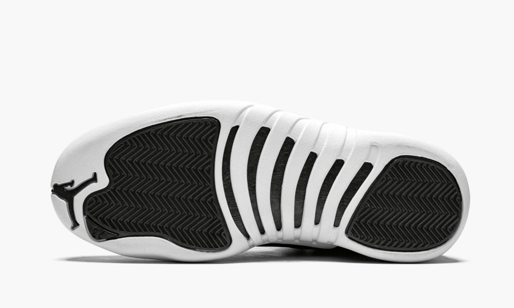 PSNY FRIENDS AND FAMILY - Air Jordan 12 Retro - product image from the listing.
