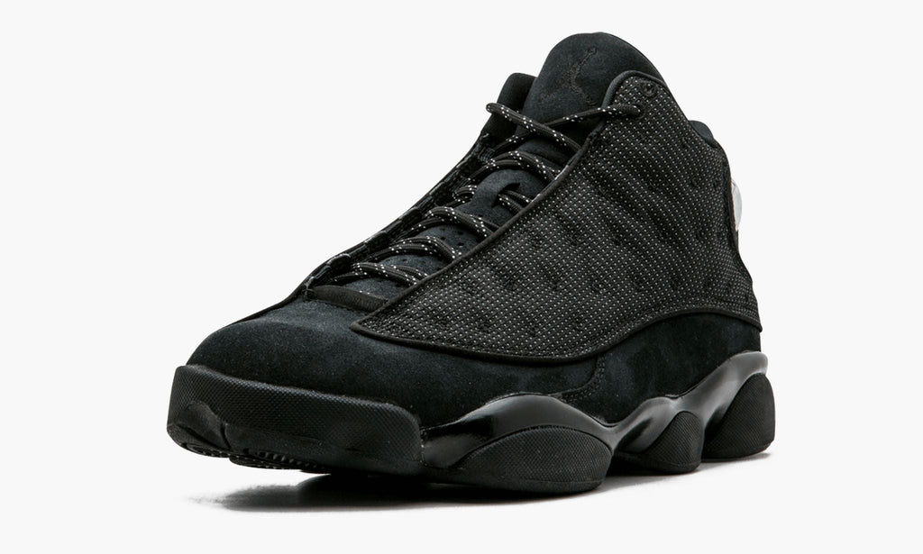 Black Cat - Air Jordan 13 Retro - product image from the listing.