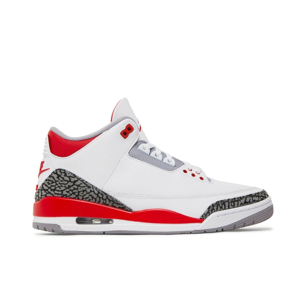 "Fire Red" Air Jordan 3 Retro 2022 DN3707-160 - product image from the listing.