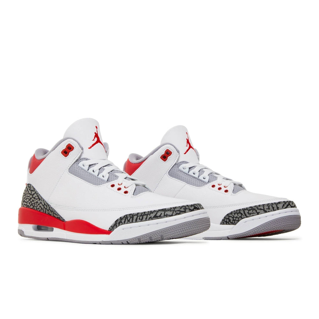 "Fire Red" Air Jordan 3 Retro 2022 DN3707-160 - product image from the listing.