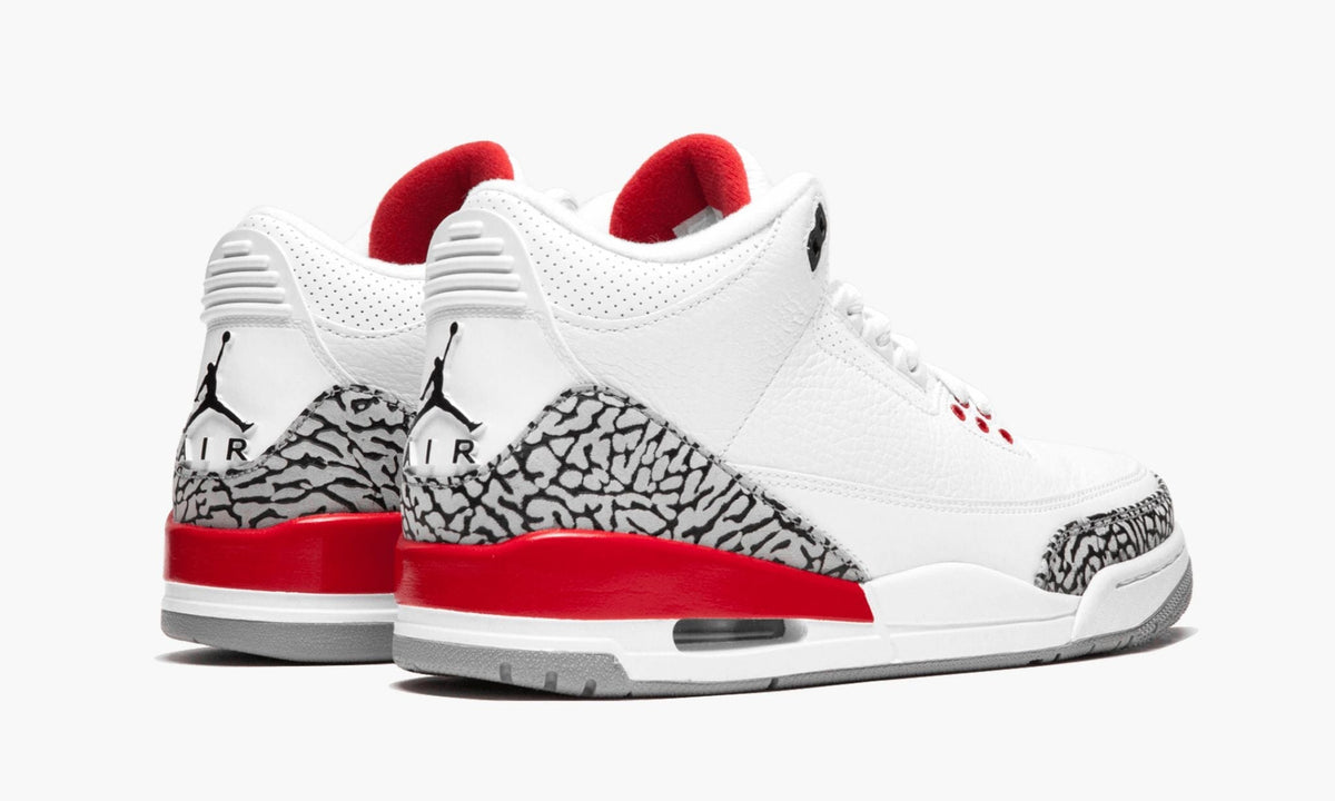"Katrina / Hall Of Fame" Air Jordan 3 Retro - product image from the listing.