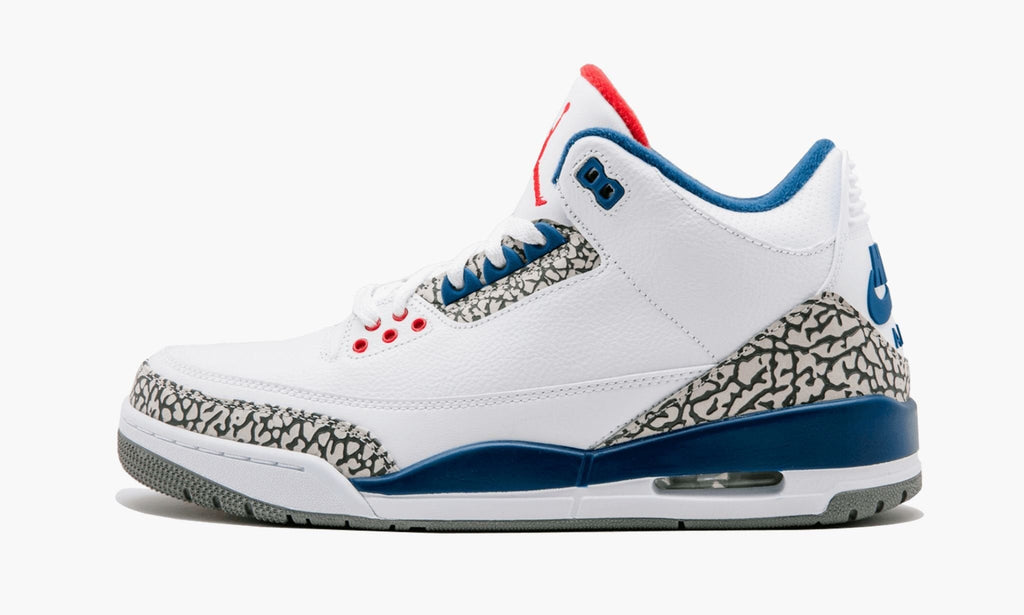Air Jordan 3 Retro OG True in Blue - product image from the listing.