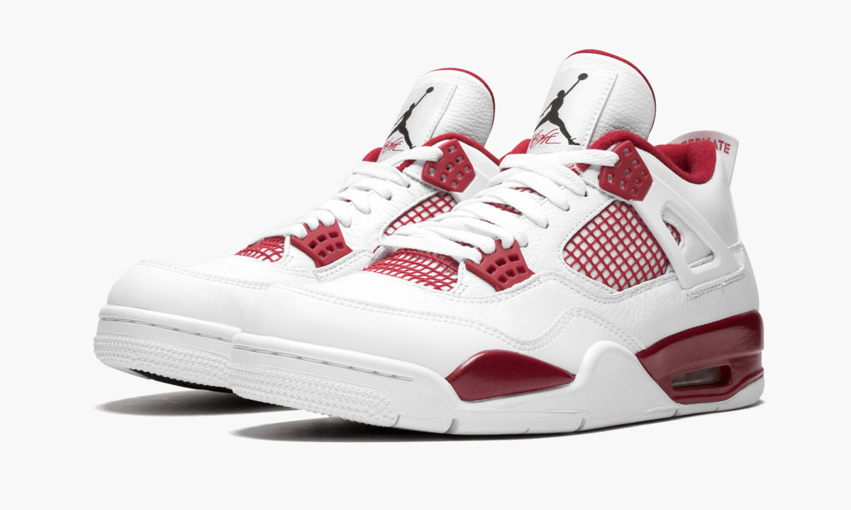 "Alternate" Air Jordan 4 Retro - product image from the listing.