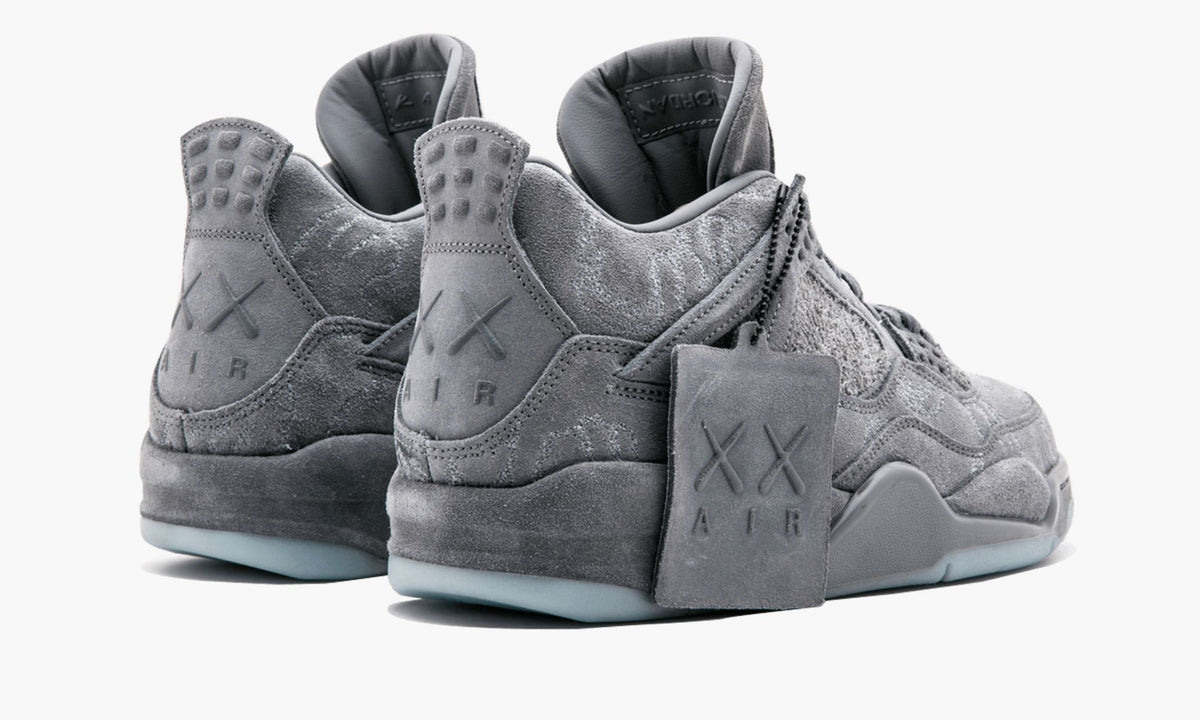Kaws KAWS - Air Jordan 4 Retro - product image from the listing.