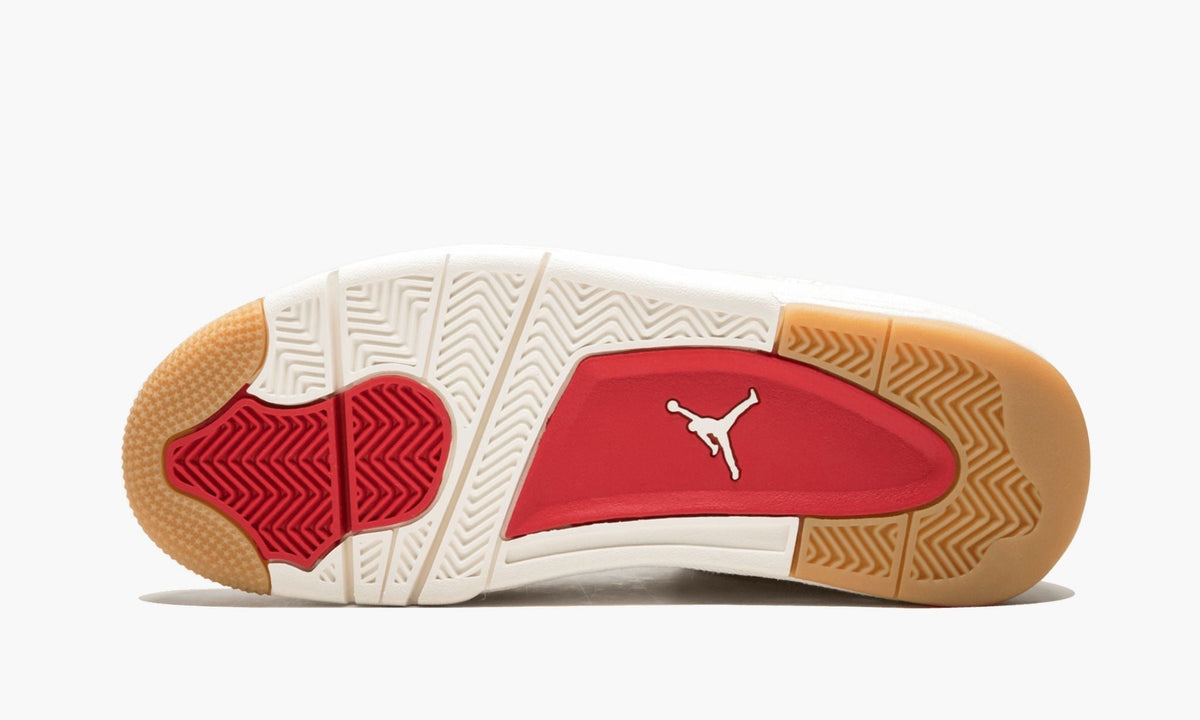 "White Denim" Air Jordan 4 Retro Levis NRG - product image from the listing.