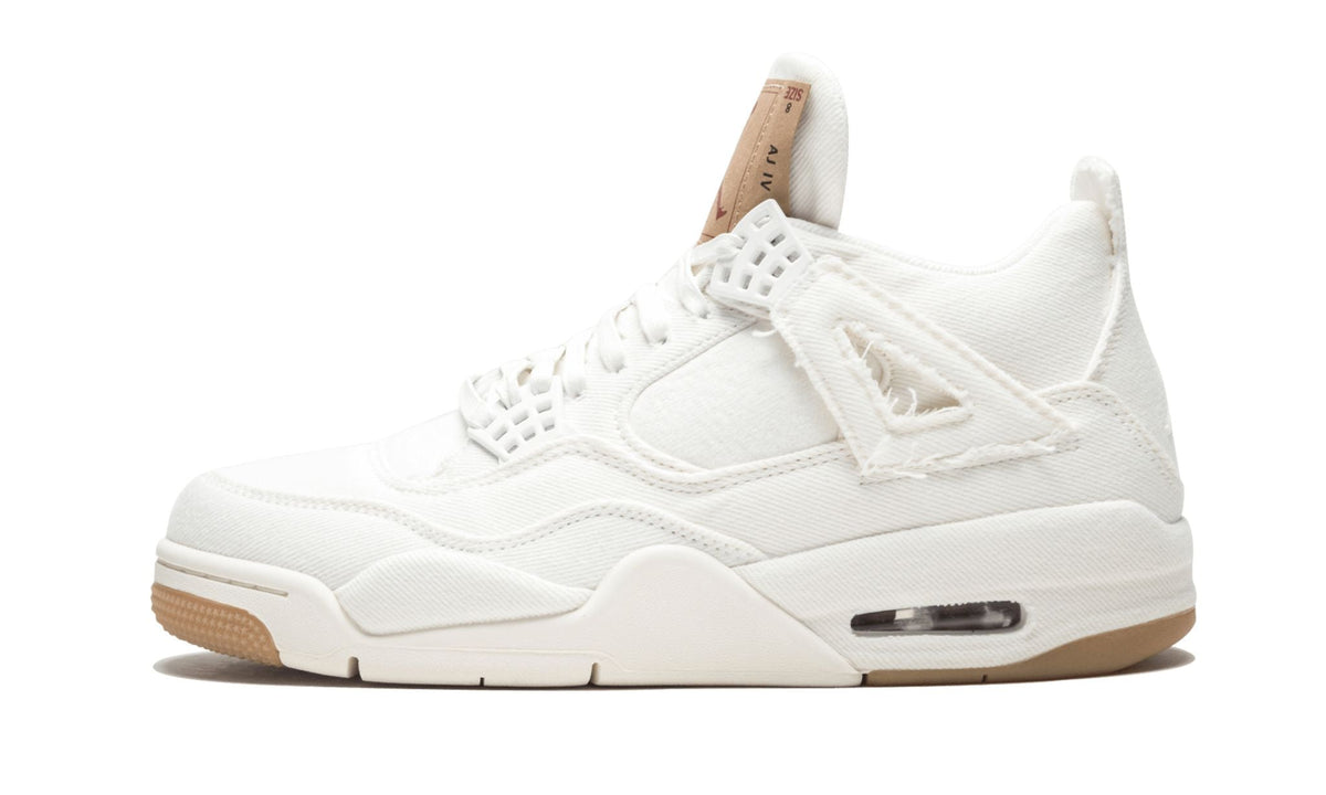Air Jordan 4 Retro Levis NRG in White Denim - product image from the listing.