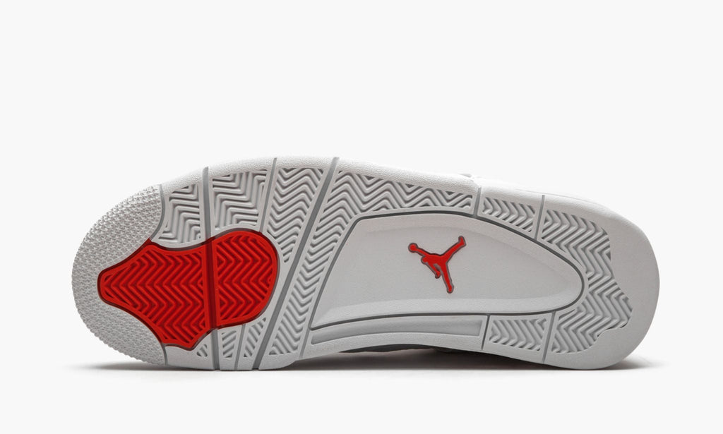 Air Jordan 4 Retro Metallic Pack in Orange - product image from the listing.
