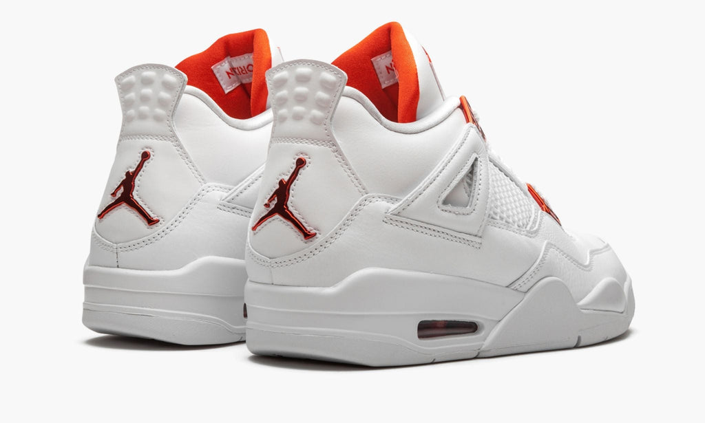Air Jordan 4 Retro Metallic Pack in Orange - product image from the listing.