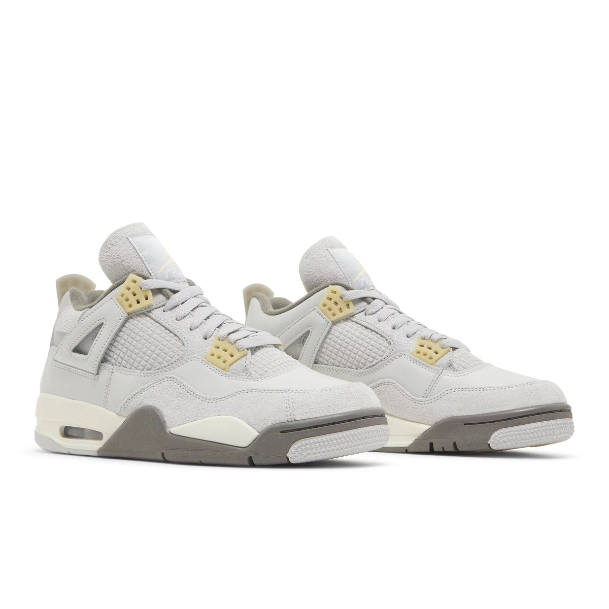 "Craft" Air Jordan 4 Retro SE DV3742-021 - product image from the listing.