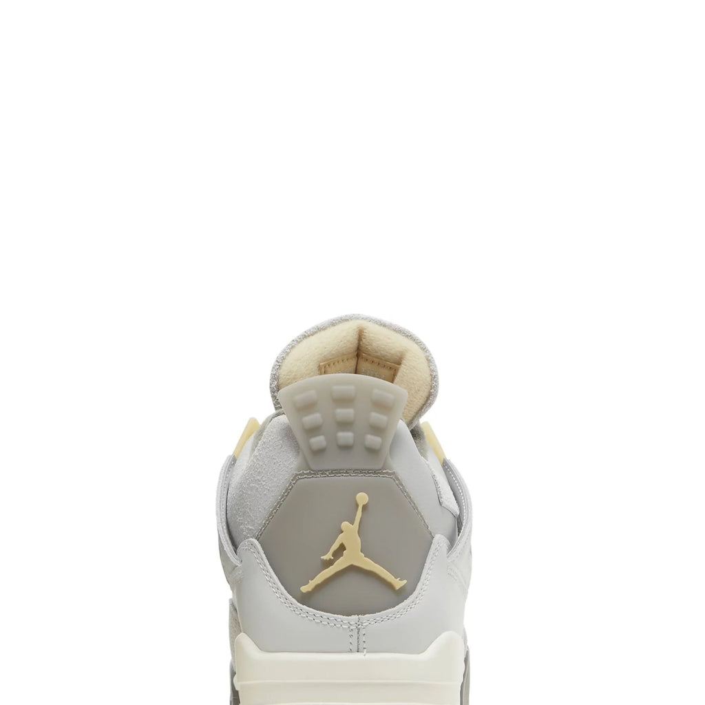 "Craft" Air Jordan 4 Retro SE DV3742-021 - product image from the listing.