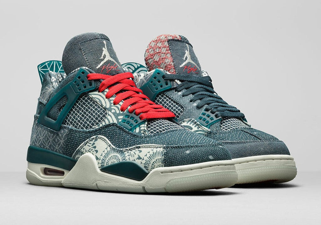 Deep Ocean - Air Jordan 4 Retro SE - product image from the listing.