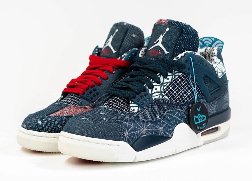 Deep Ocean - Air Jordan 4 Retro SE - product image from the listing.
