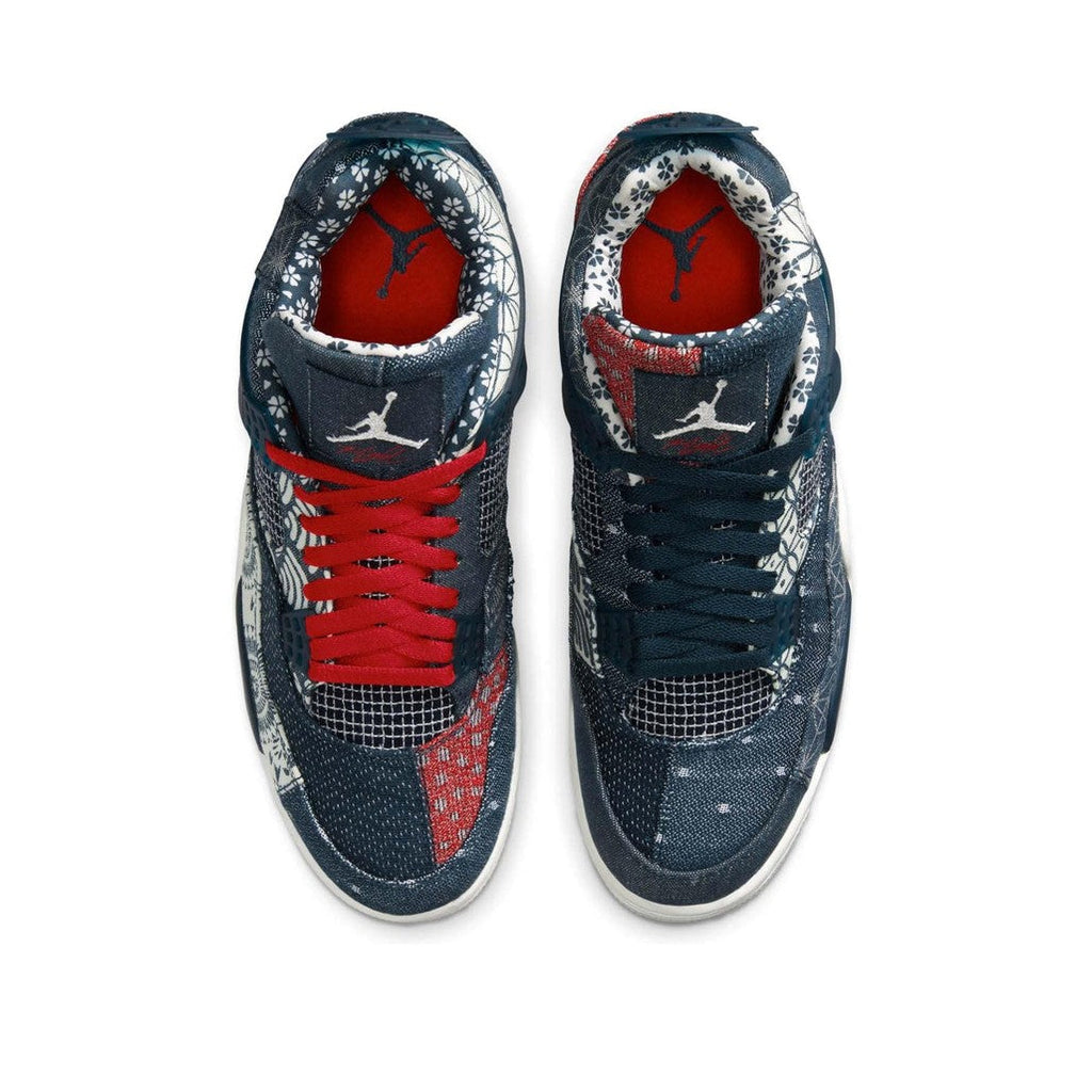 Deep Ocean - Air Jordan 4 Retro SE - product image from the listing.