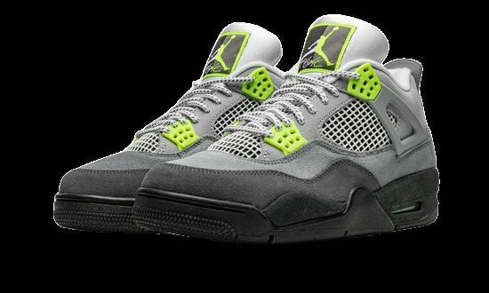 Neon 95 - Air Jordan 4 Retro SE CT5342 - product image from the listing.