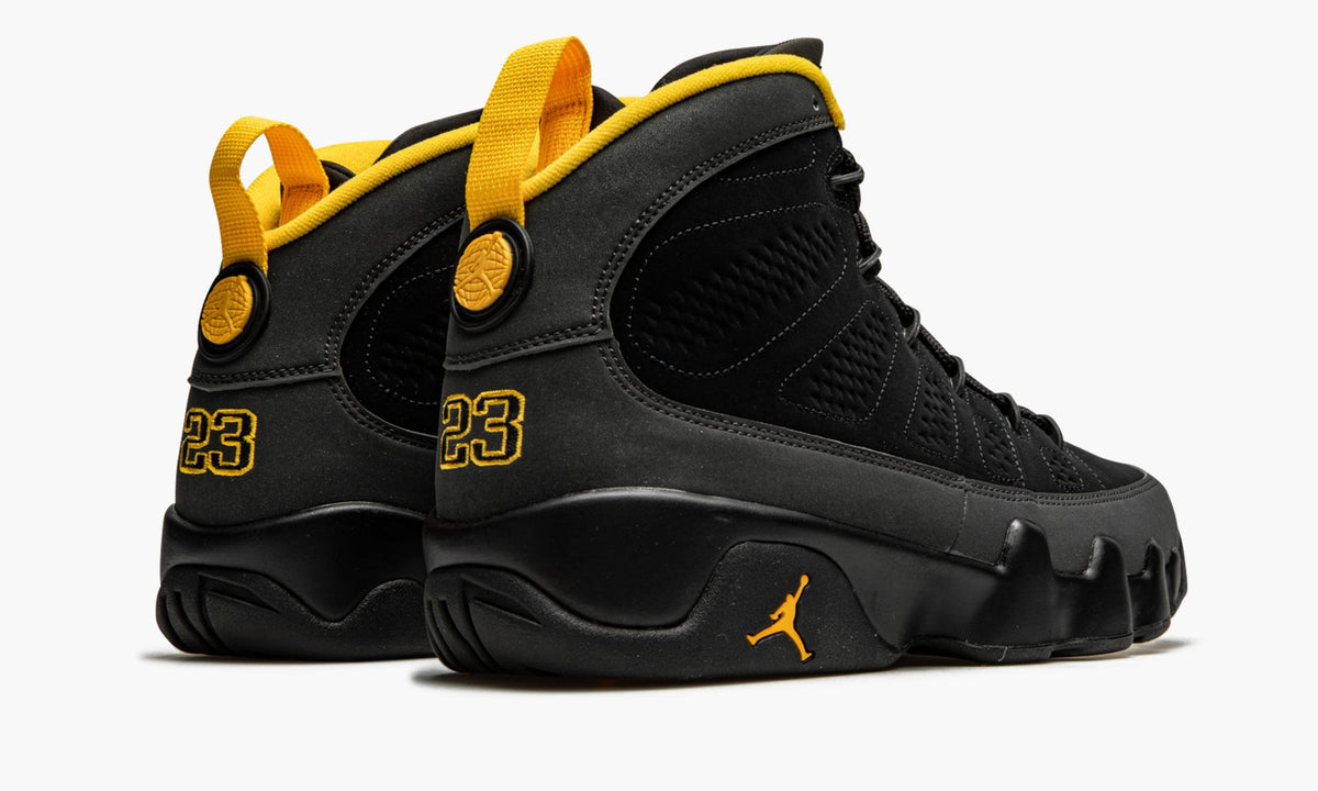 "University Gold" Air Jordan 9 Retro - product image from the listing.