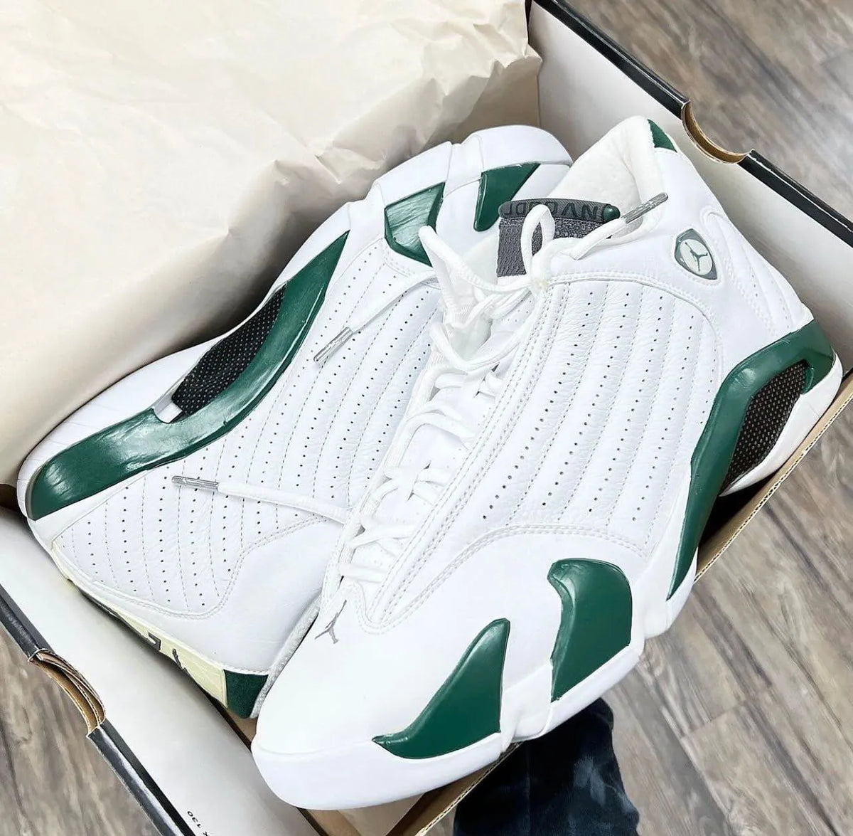 "Forest Green" PREORDER - Air Jordan 14 - product image from the listing.
